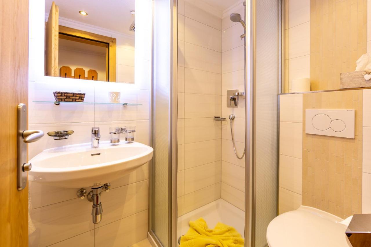 ايشجل Hotel Garni Tyola المظهر الخارجي الصورة