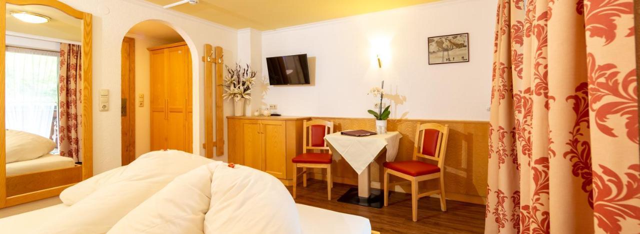 ايشجل Hotel Garni Tyola المظهر الخارجي الصورة